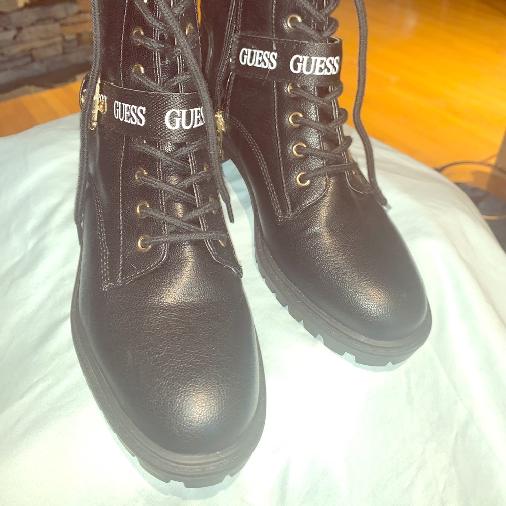 Guess, combat boots! Never worn!